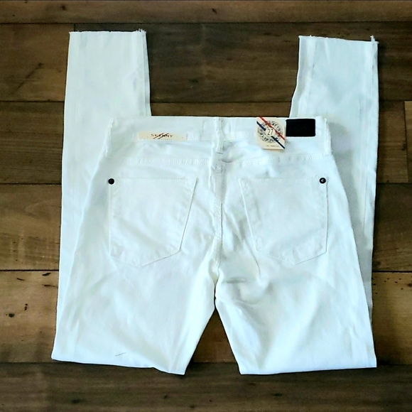 NWT White Skinny Jeans - Picture 2 of 6